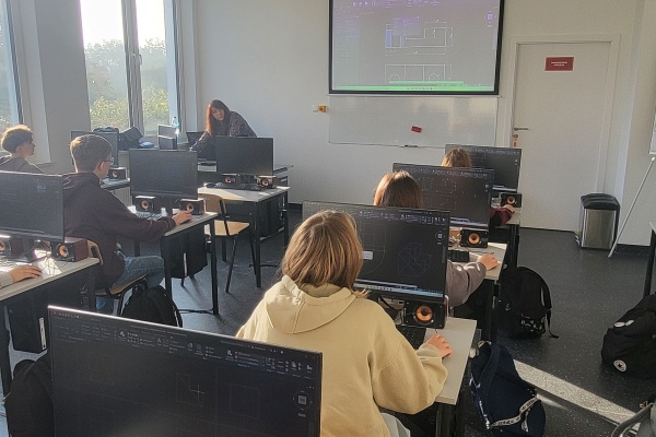 Szkolenie z podstaw rysunku technicznego - pierwsze grupy podsumowanie.